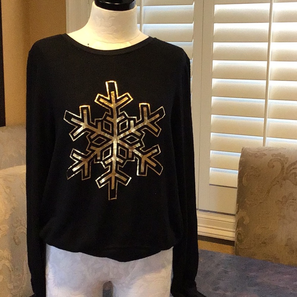 New size medium Wildfox Dream Scene sweatshirt